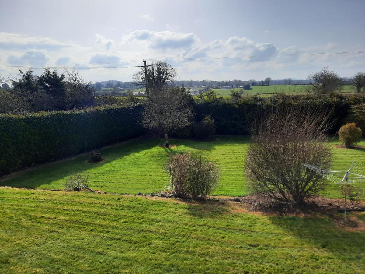 4 Bedroom, 15 Min To Limerick City Quiet Retreat. ภายนอก รูปภาพ